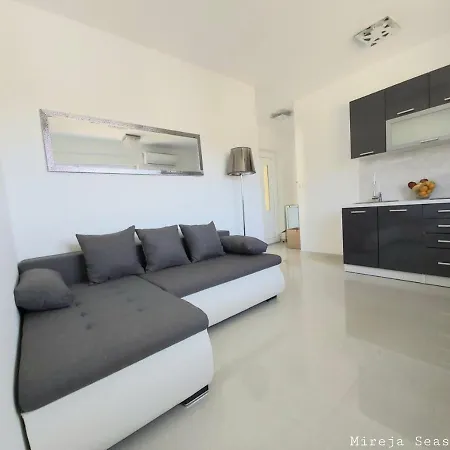 Seaside Mireja Kastela