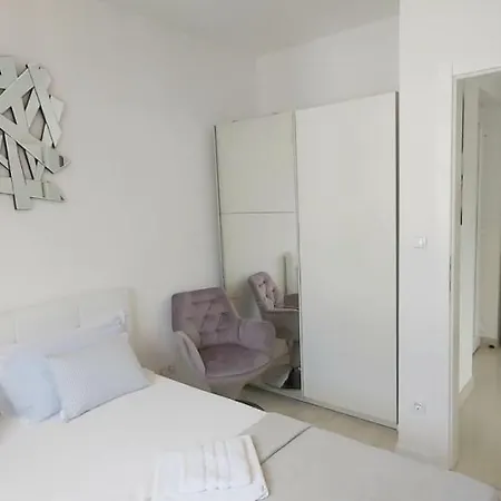 Seaside Mireja Apartman Kastela