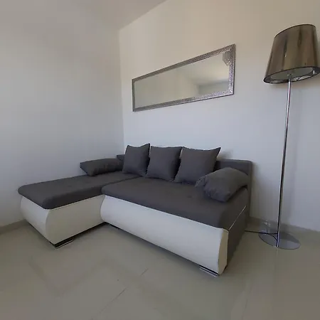 Seaside Mireja Apartman *