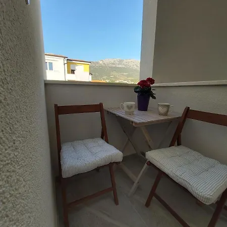 Seaside Mireja Apartman Kastela