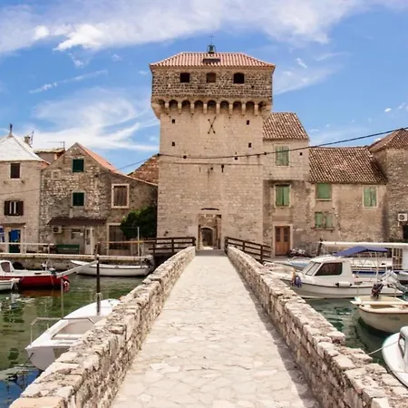 Διαμέρισμα Seaside Mireja